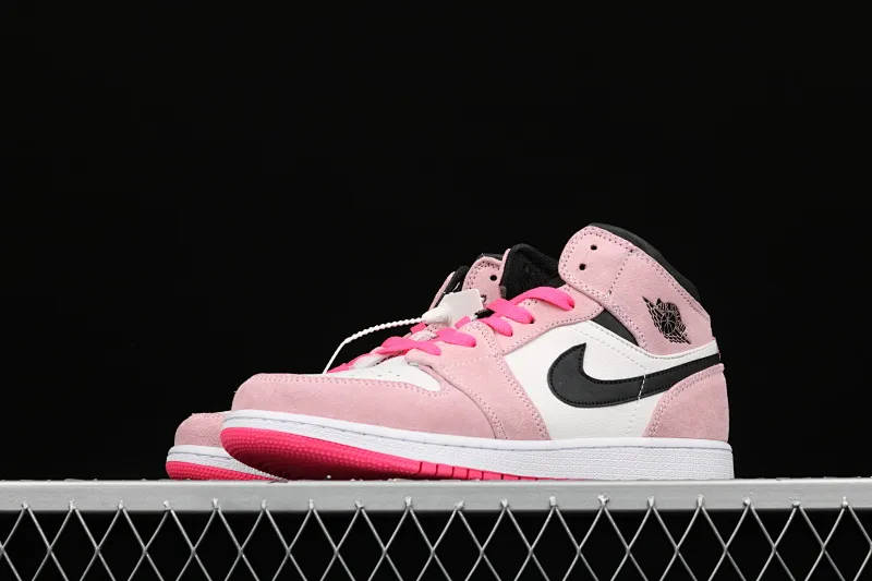 All Categories Air Jordan Jordan Series Basketball Shoes Air Jordan 1 Mid Air Jordan 1 Mid AJ1 Women's 7-hole Dirty Pink Suede Mid Toe 852542-801